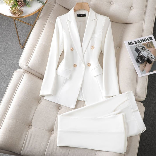 Sharp double-breasted jacket suit